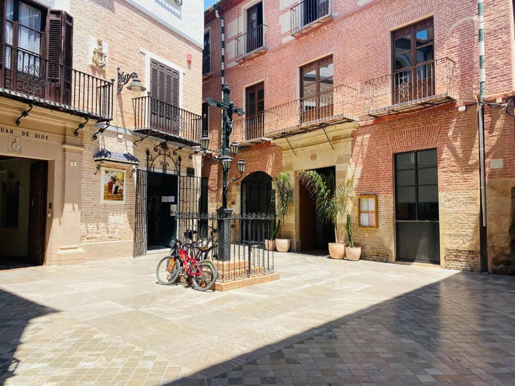 THYSSEN - Acogedor&moderno Apartamento junto al Museo Carmen Thyssen Málaga Exterior foto